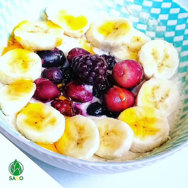 Banana Baobab Porridge with Forest Berries